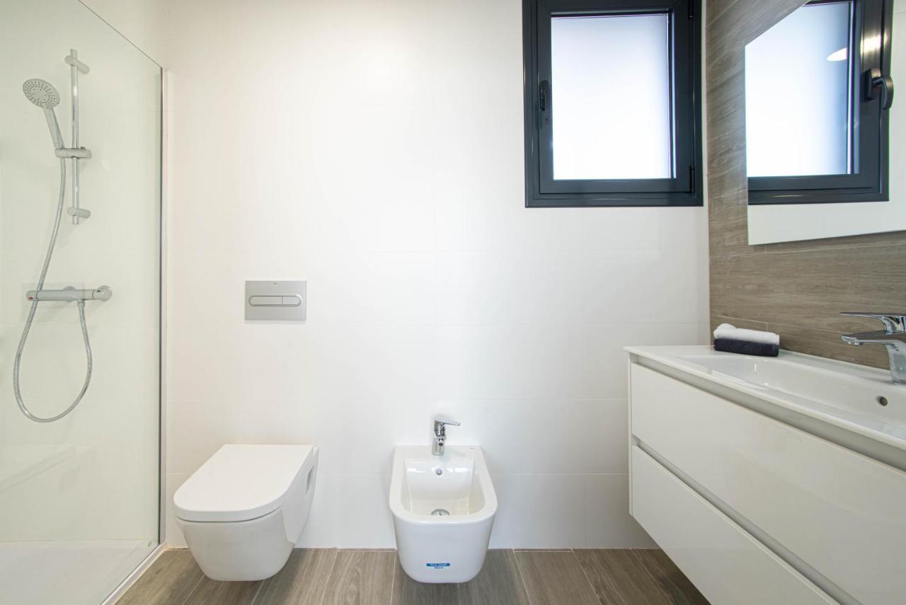 شقة Modern Sea Front Jacuzzi Blue Sky لقنت المظهر الخارجي الصورة